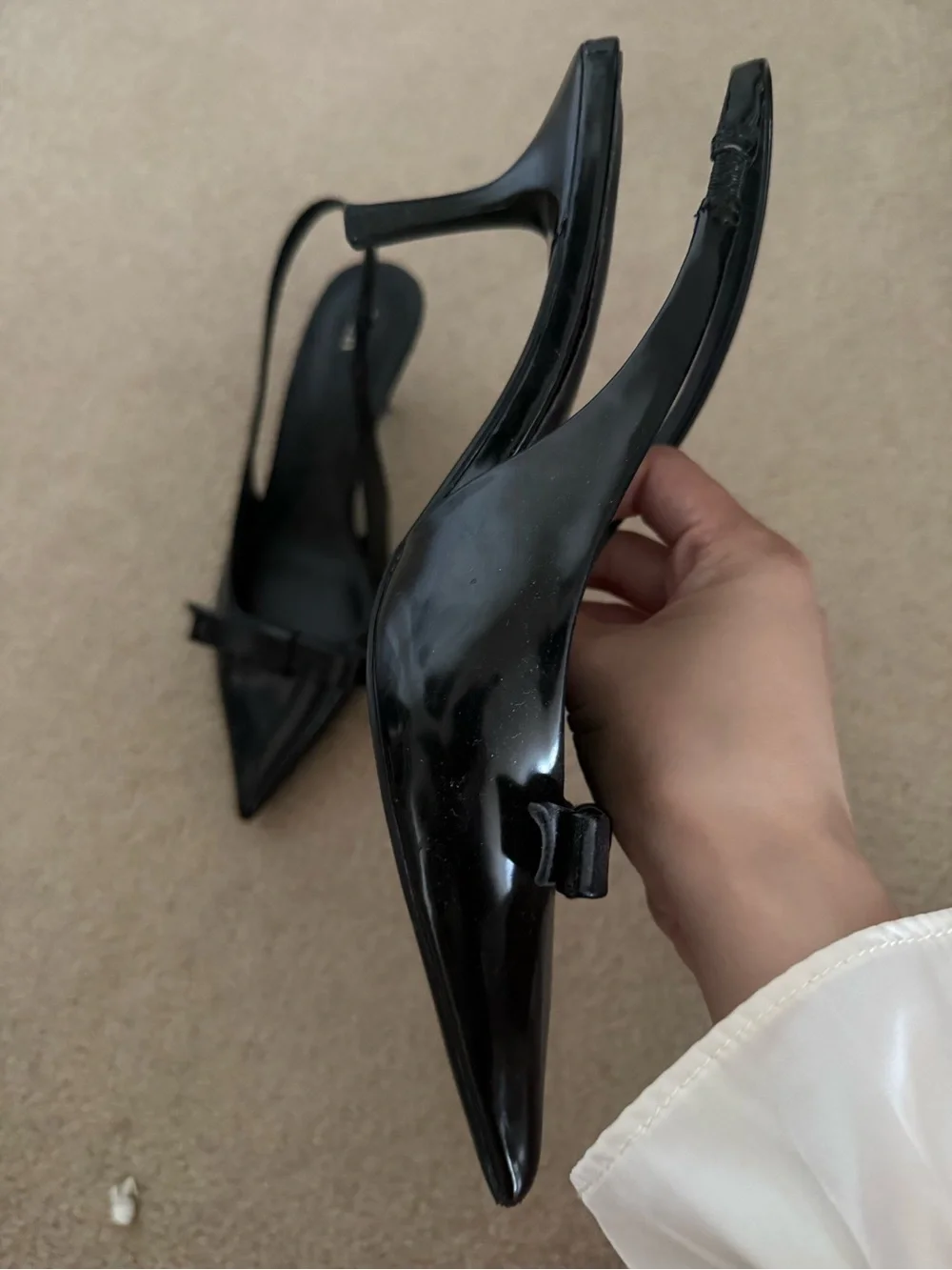 Zara Black Pointed Slingback Pumps with Bow Accent - Picture 3 of 4